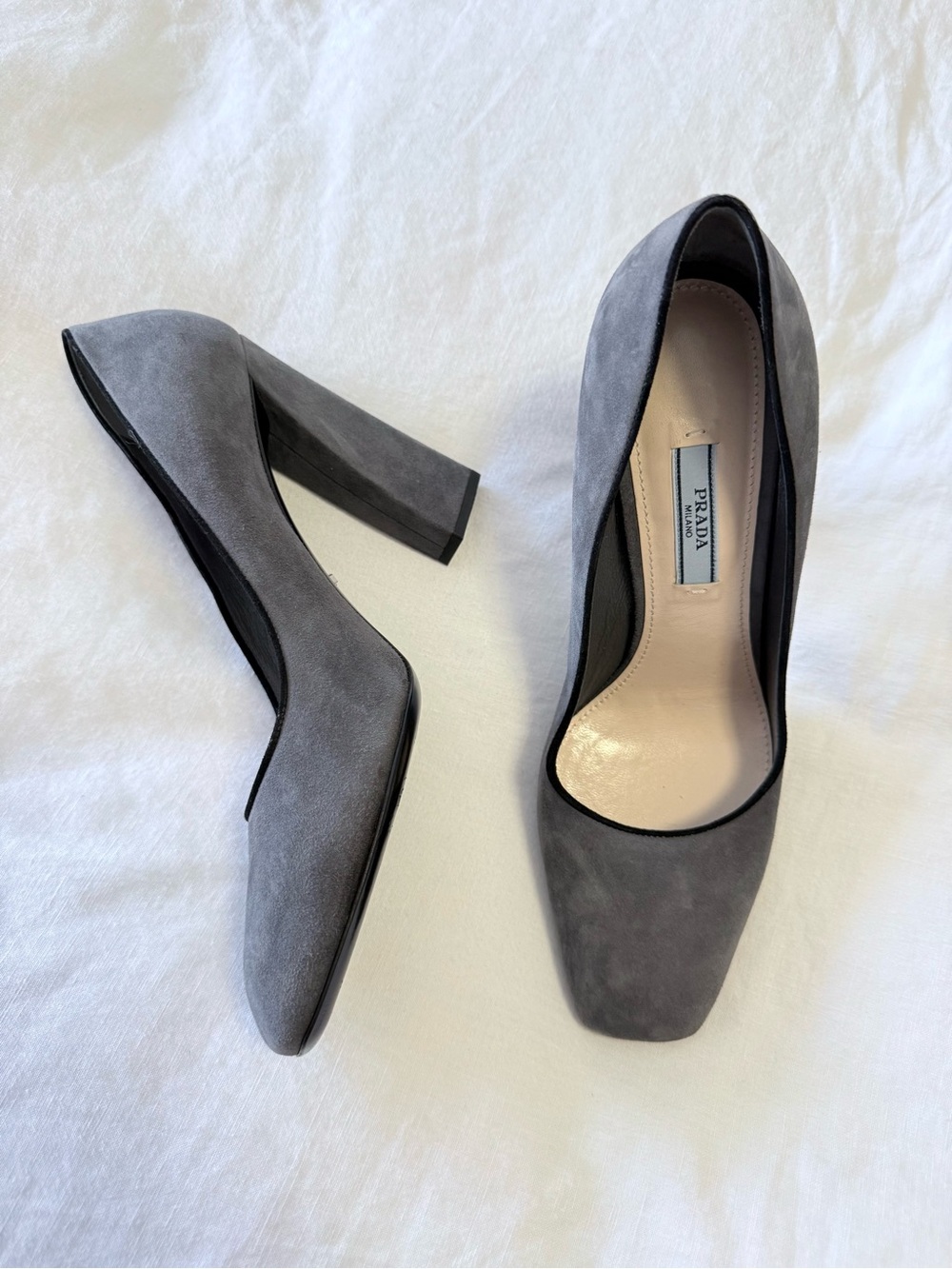 PRADA | SZ 38 (US 8) | Dove Gray Suede Square Toe Block Heels Italy | Luxury